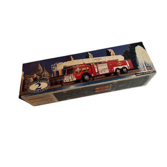 Sunoco Aerial Tower Fire Truck Marcus Hook 1995 Collectors Edition - Picture 1 of 3